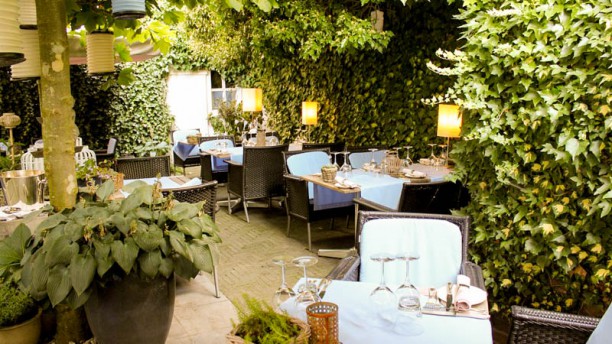 Salon de Provence en Breda
